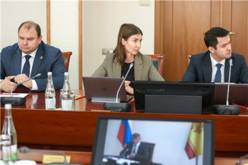 Кристина Майнина: в Чувашию на горячую линию 122 поступило уже более 10 тысяч звонков по вопросам частичной мобилизации 